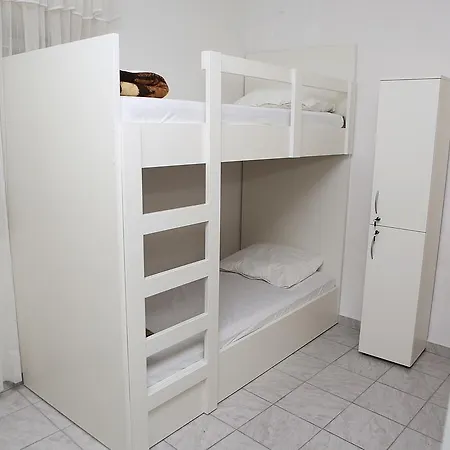 Albergue Caenazzo